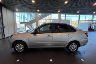 LADA GRANTA