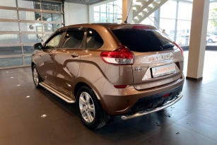 LADA XRAY