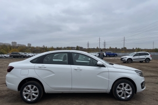 LADA VESTA