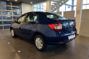 RENAULT LOGAN