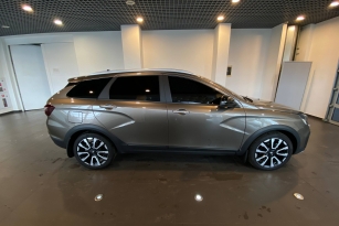LADA VESTA