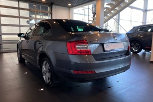 SKODA OKTAVIA