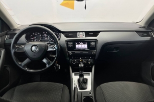 SKODA OKTAVIA