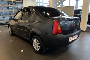 RENAULT LOGAN