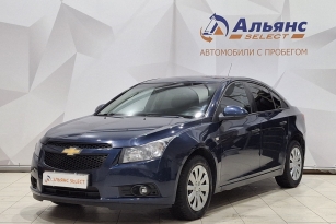 CHEVROLET CRUZE