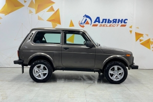 LADA 2121 (4X4)