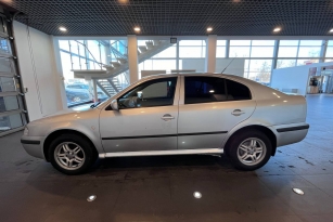 SKODA OKTAVIA