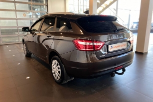 LADA VESTA