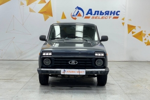LADA 2131 (4X4)