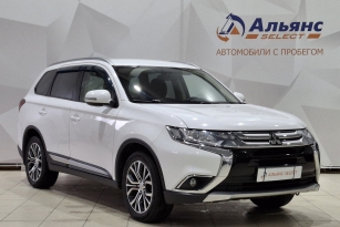 MITSUBISHI OUTLANDER