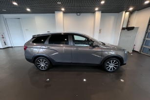 LADA VESTA