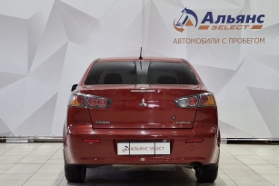 MITSUBISHI LANCER