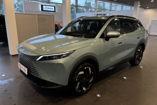 OMODA C7