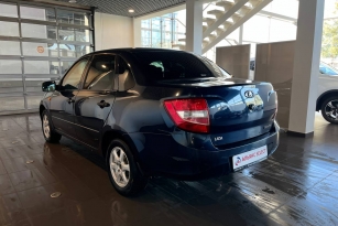 LADA GRANTA