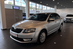 SKODA OKTAVIA