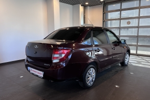 LADA GRANTA