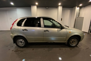 LADA KALINA