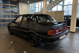 LADA 2115