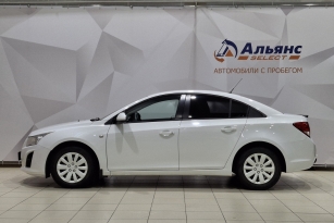 CHEVROLET CRUZE