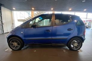 MERCEDES-BENZ A140