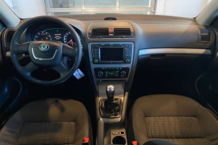 SKODA OKTAVIA