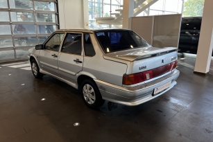 LADA 2115