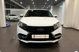 LADA XRAY