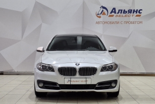 BMW 520I