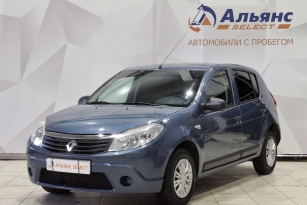 RENAULT SANDERO