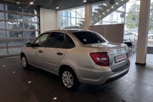 LADA GRANTA