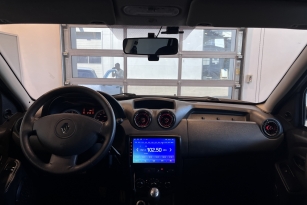 RENAULT DUSTER