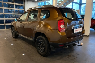 RENAULT DUSTER
