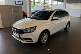 LADA VESTA
