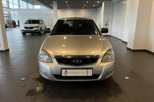 LADA PRIORA
