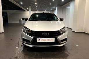 LADA VESTA