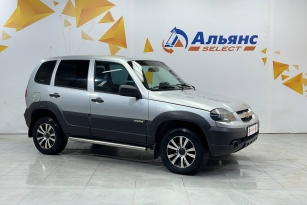CHEVROLET NIVA