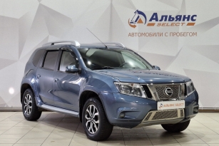 NISSAN TERRANO