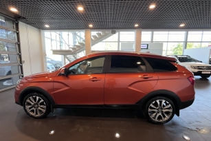 LADA VESTA