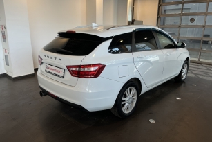 LADA VESTA