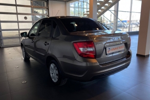LADA GRANTA