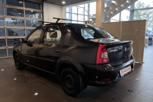 RENAULT LOGAN
