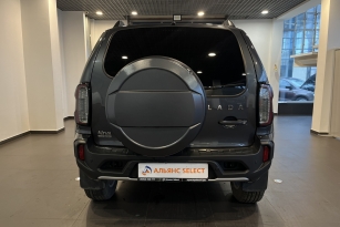 LADA NIVA TRAVEL