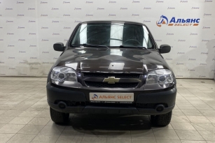 CHEVROLET NIVA