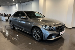 MERCEDES-BENZ C