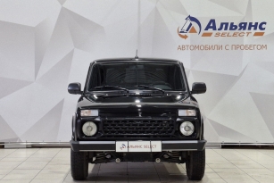LADA NIVA TRAVEL