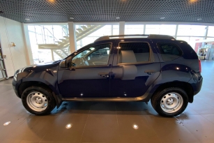 RENAULT DUSTER