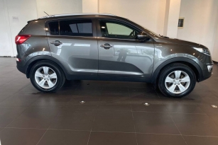 KIA SPORTAGE S