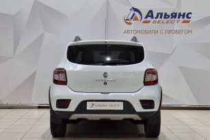 RENAULT SANDERO