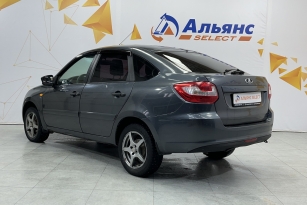 LADA GRANTA