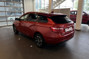 LADA VESTA